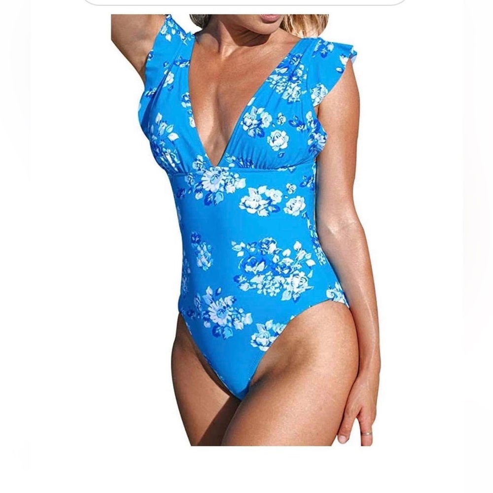 NWT CUPSHE Swim Suit